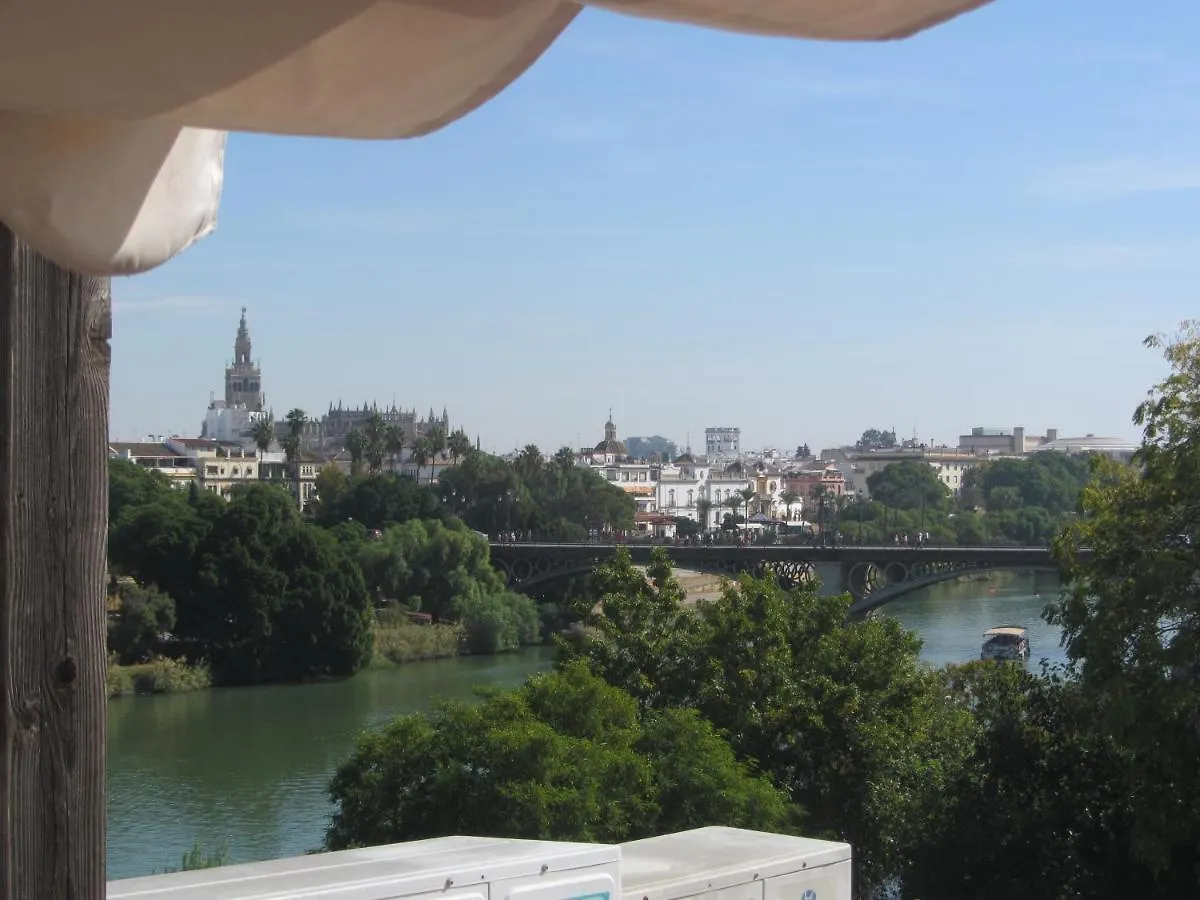 Trianabridgeviews Atico Con Vistas Al Puente De Triana Calle Castilla 38 Sevilla