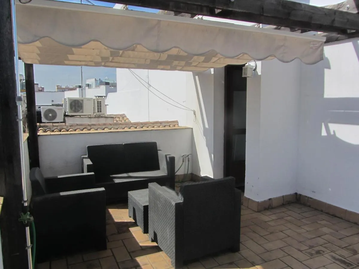 Trianabridgeviews Ático con vistas al puente de Triana calle Castilla 38 Sevilla